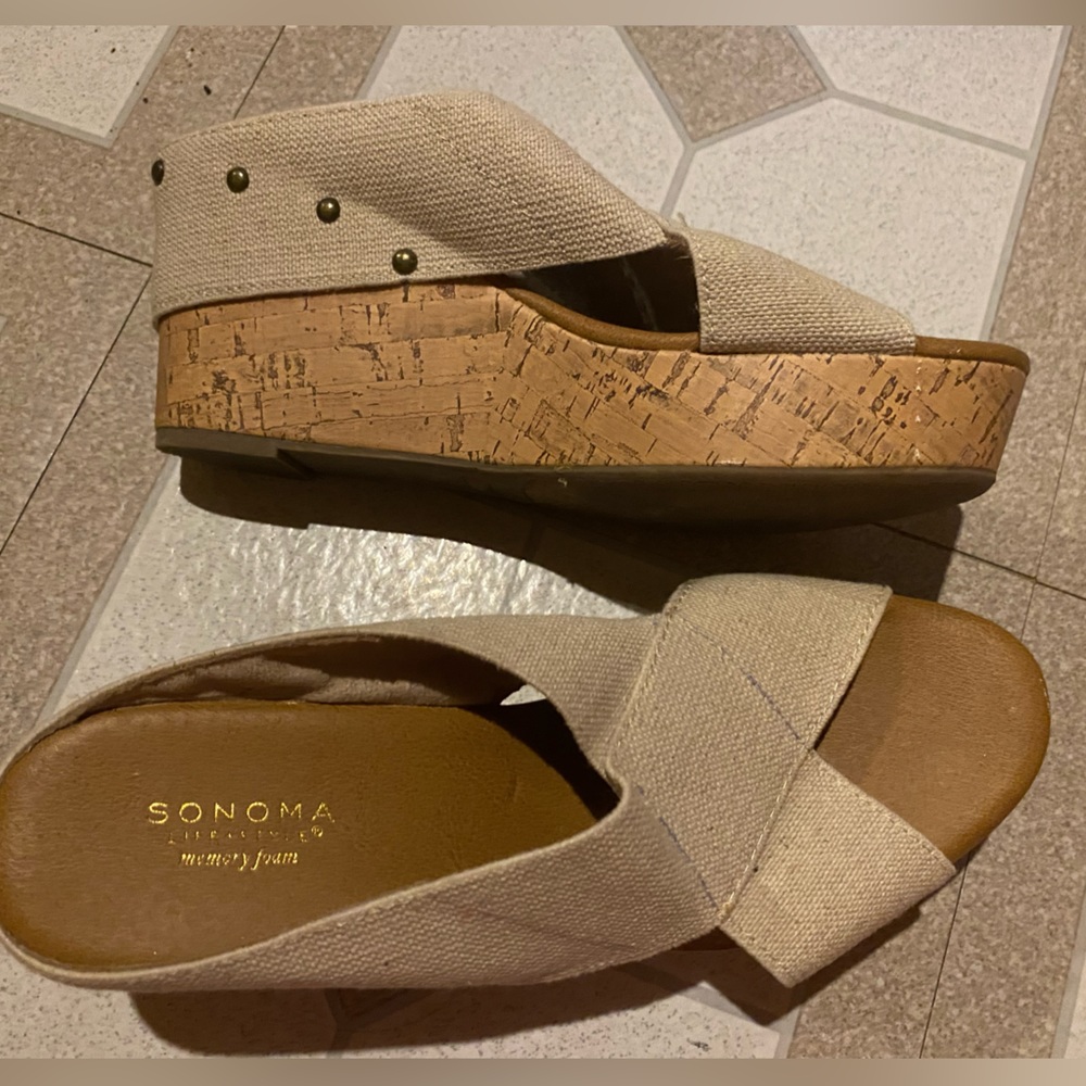 Cute Sonoma cork wedge heels - Size 10 - Memory foam comfort!!